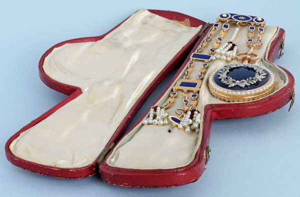 Gold and Enamel Chatelaine Repeating Virgule View 4