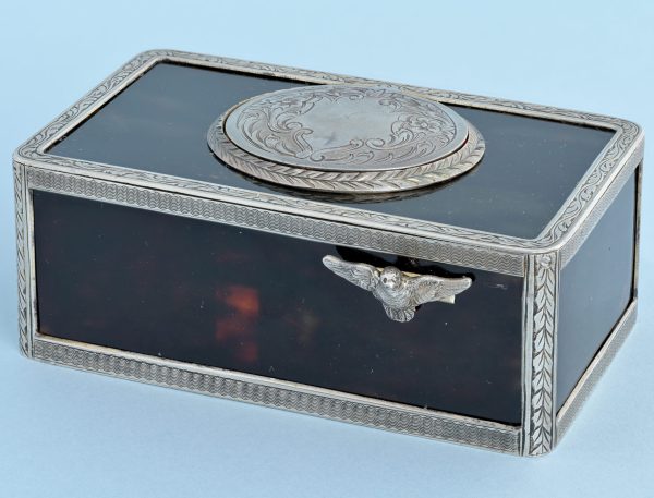 Silver Mounted Horn Singing Bird Box View 4