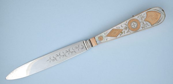 Rare Gold and Mother of Pearl Musical Fruit Knife View 2
