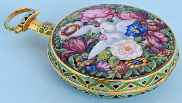 Large Gold and Enamel Chinese Market Duplex View 3